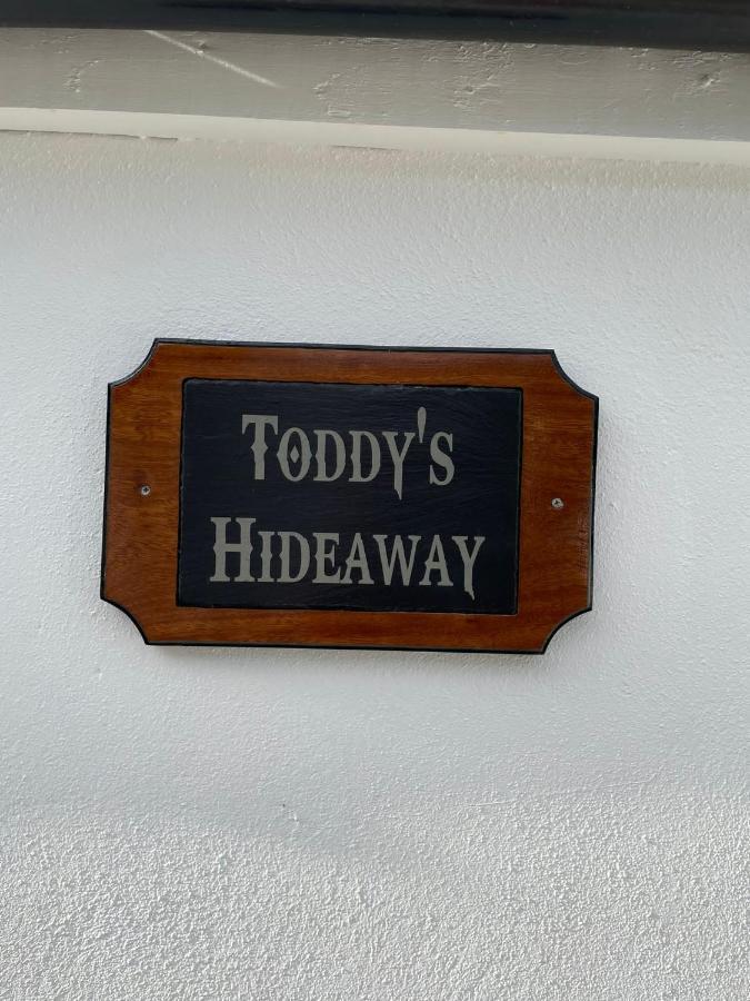 דירות קאבן Toddys Hideaway מראה חיצוני תמונה